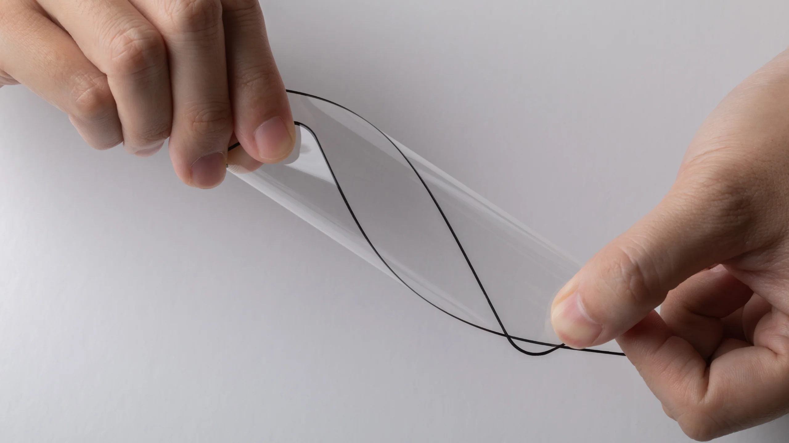 AirFoil Pro Anti-shatter Screen Protector - Image 11