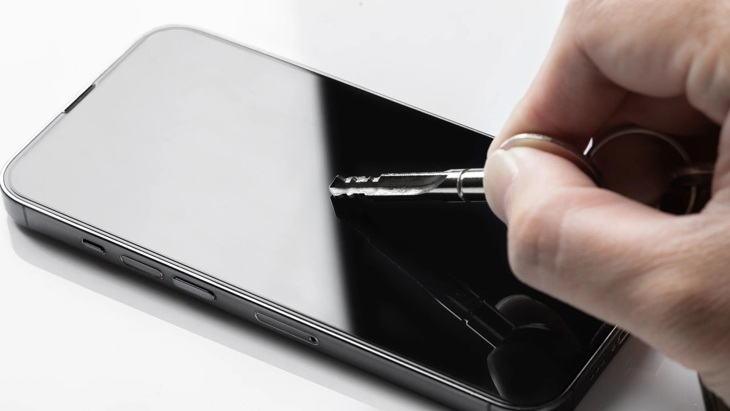 AirFoil Pro Anti-shatter Screen Protector - Image 40